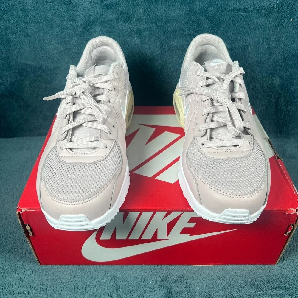 Nike air max